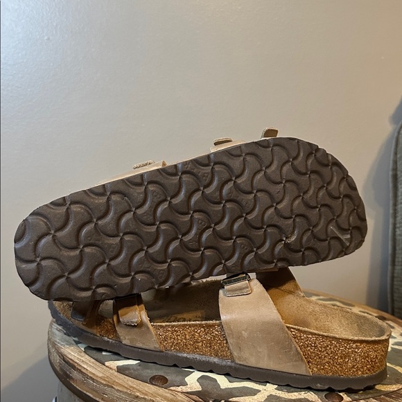 Birkenstock Tan Double Strap Sandals women’s 9 - Picture 8 of 10